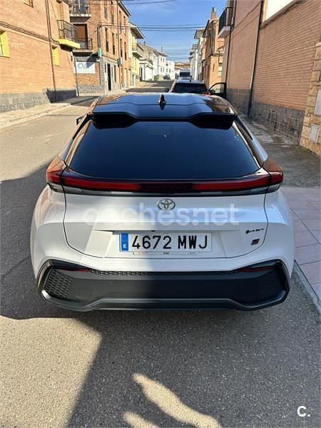 Usado Toyota C-HR Sport 223 CV (164 kW) 2024 Blanco SUV