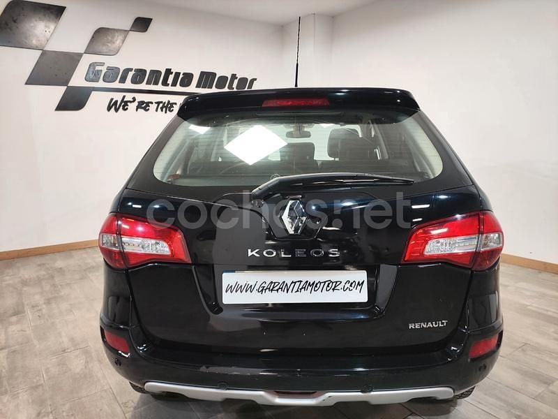 Usado Renault Koleos Privilege 150 CV (110 kW) 2010 Negro SUV