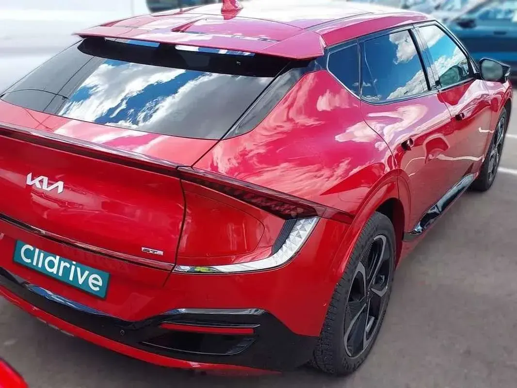 Usado Kia EV6 GT-Line 239 kW (325 CV) 2023 Rojo SUV