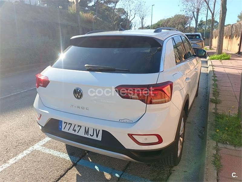 Usado VW T-Roc Life 150 CV (110 kW) 2023 Blanco SUV
