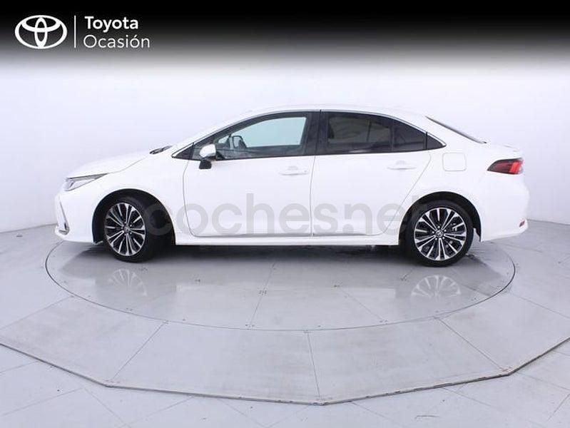 Usado Toyota Corolla Style 140 CV (102 kW) 2025 Blanco Berlina
