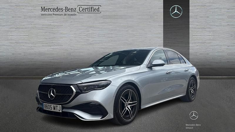 Gris Usado 2024 Mercedes E450 AMG line Berlina | 77.500 € - Imagen 1/4