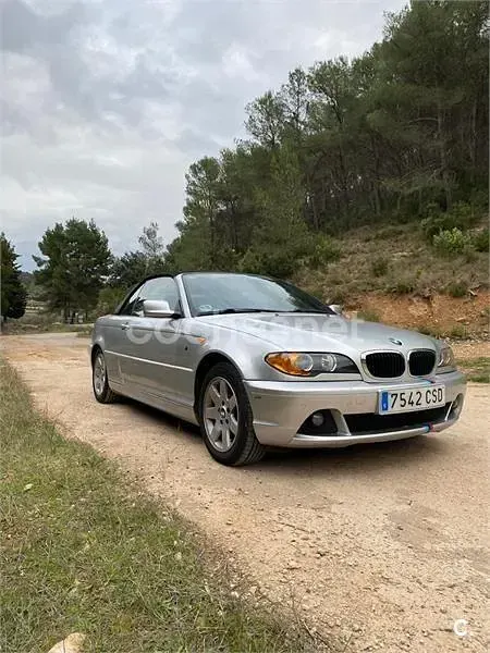 Usado BMW 318 Cabriolet 143 CV (105 kW) 2004 Gris / plata Descapotable