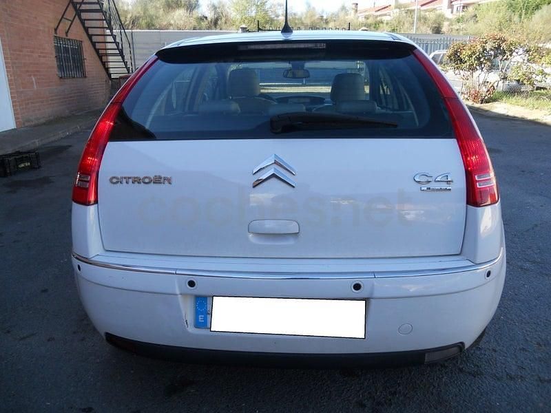 Usado Citroën C4 Exclusive 112 CV (82 kW) 2010 Blanco Berlina