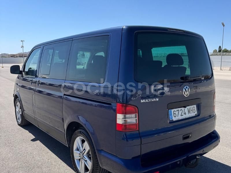 Usado VW Multivan Highline 174 CV (127 kW) 2004 Azul Van