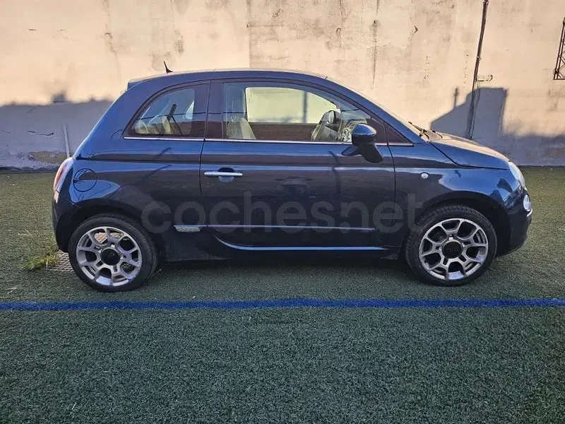 Usado Fiat 500 Lounge 69 CV (50 kW) 2015 Azul Berlina