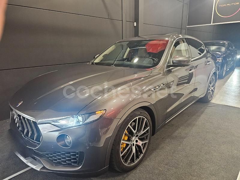 Beige Usado 2018 Maserati Levante SUV | 36.900 € (Buen precio) - Imagen 1/4