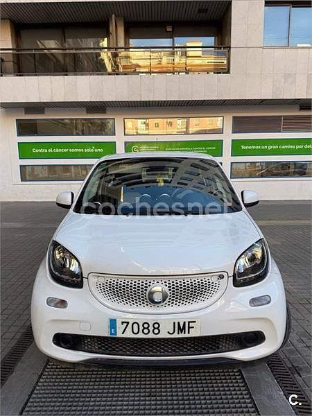 Usado Smart ForFour Passion 71 CV (52 kW) 2016 Blanco Utilitario