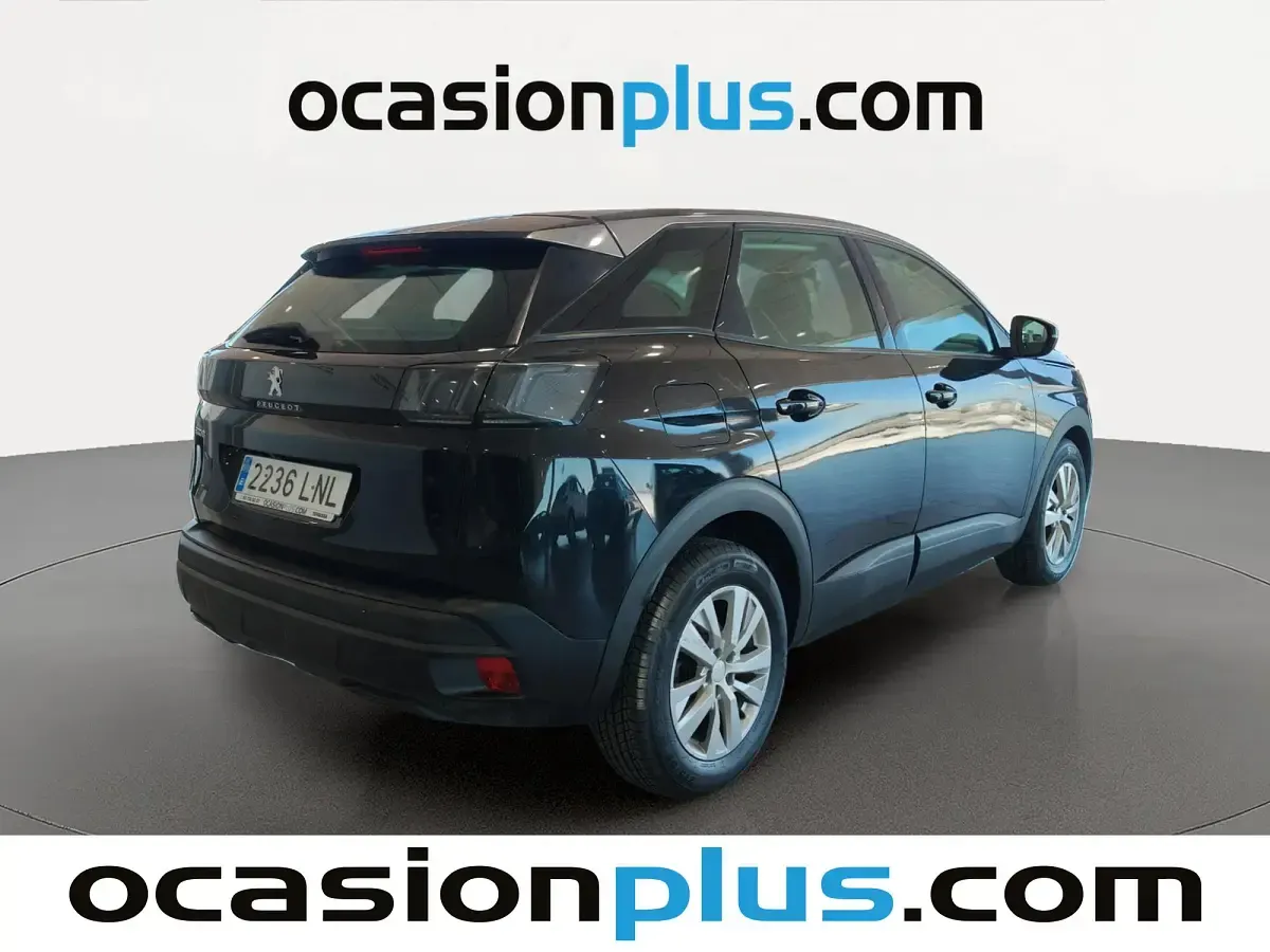 Usado Peugeot 3008 Active 131 CV (96 kW) 2021 Negro SUV