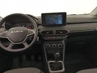 Usado Dacia Sandero Extreme 101 CV (74 kW) 2025 Verde Berlina