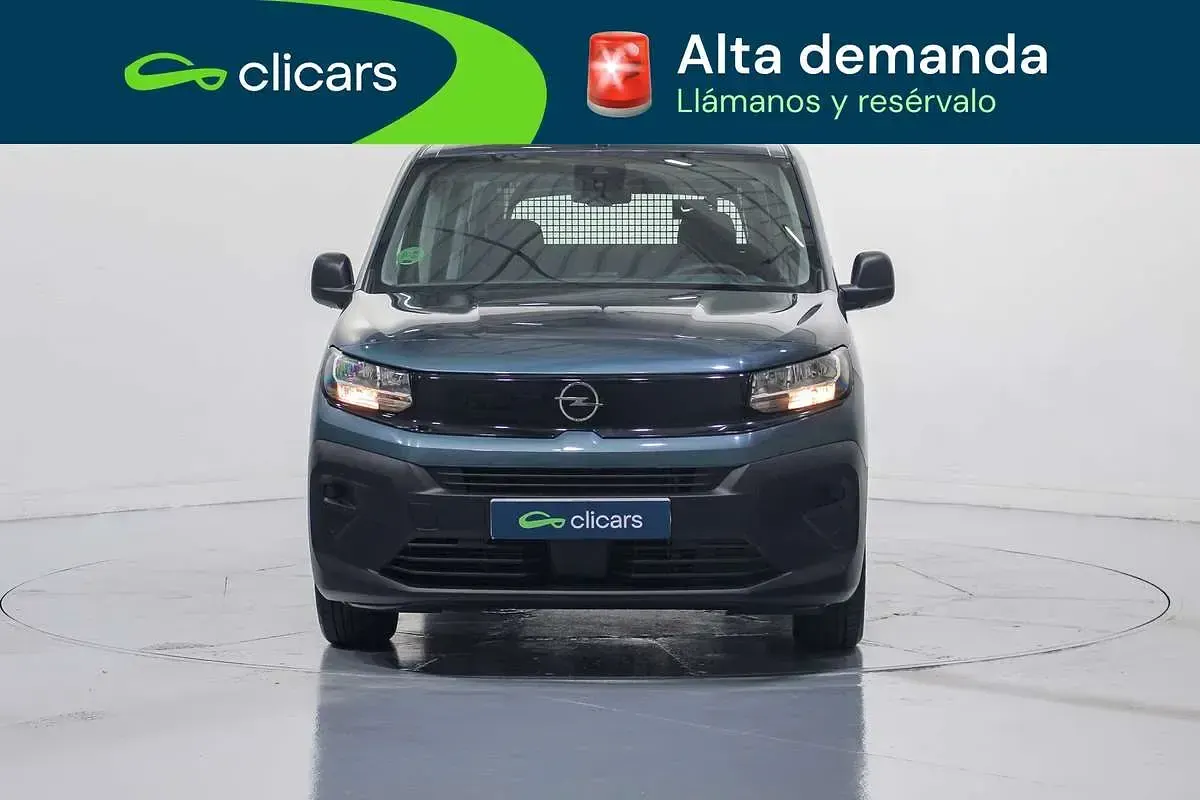 Usado Opel Combo Edition 102 CV (75 kW) 2025 Azul Monovolumen