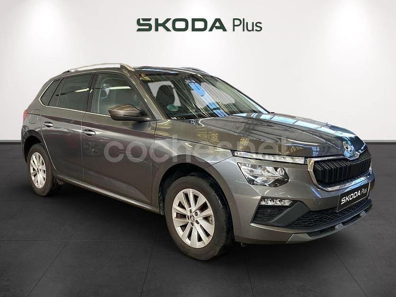 Gris Usado 2024 Skoda Kamiq Selection SUV | 19.990 € (Precio justo) - Imagen 1/4