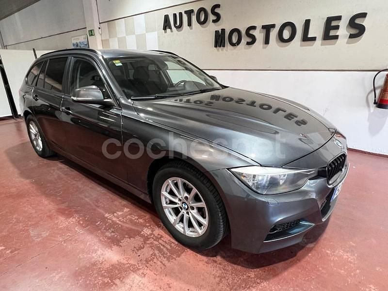 Gris / plata Usado 2015 BMW 318 Familiar | 9750 € (Precio justo) - Imagen 1/4