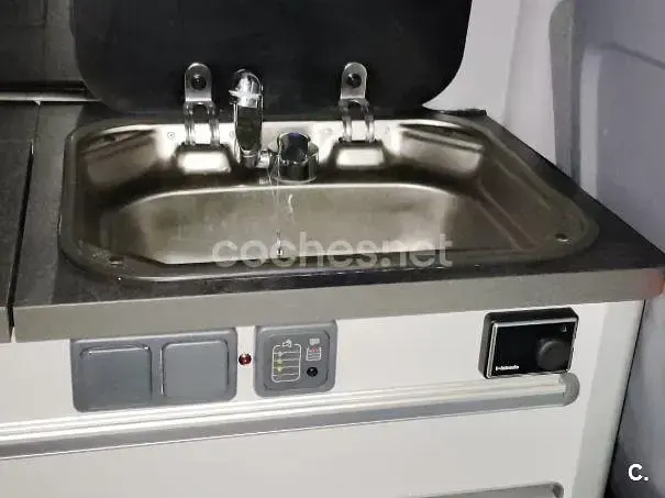 Usado Mercedes Viano 150 CV (110 kW) 2008 Gris / plata Monovolumen