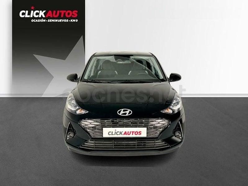 Usado Hyundai i10 67 CV (49 kW) 2024 Negro Utilitario