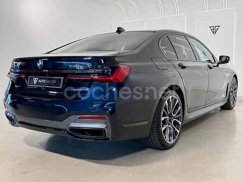 Usado BMW 745e M Sport 394 CV (289 kW) 2022 Negro Berlina