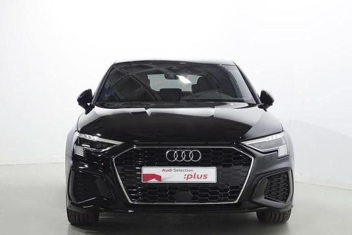 Usado Audi A3 e-tron S-Line 204 CV (150 kW) 2024 Utilitario