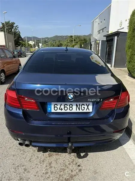 Usado BMW 523 190 CV (139 kW) 2011 Azul Berlina