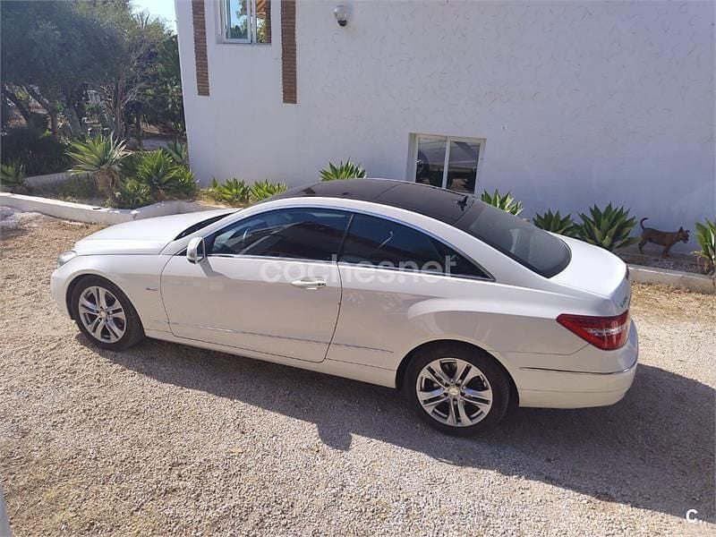 Blanco Usado 2011 Mercedes E220 Elegance Coupe | 15.000 € (Super precio) - Imagen 1/4