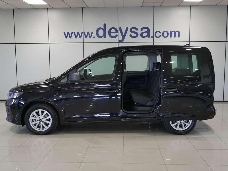 Usado Ford Tourneo Trend 102 CV (75 kW) 2025 Negro Van