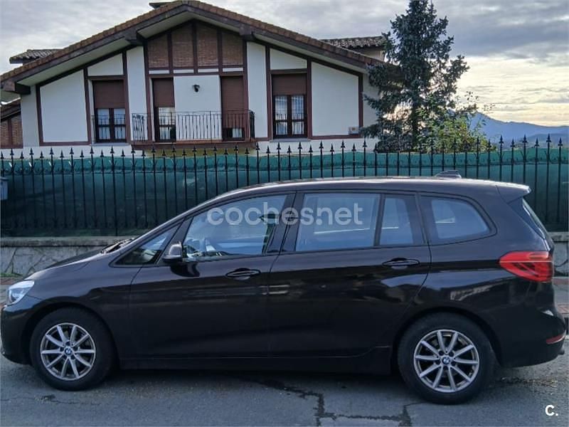 Usado BMW 216 116 CV (85 kW) 2015 Negro Familiar