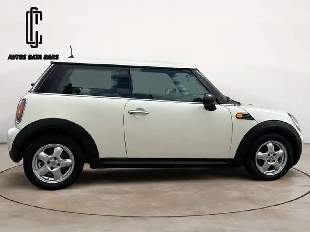 Usado Mini ONE 95 CV (69 kW) 2009 Beige Utilitario