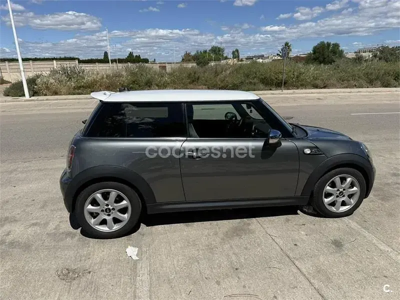 Usado Mini Cooper S 175 CV (128 kW) 2007 Gris / plata Utilitario