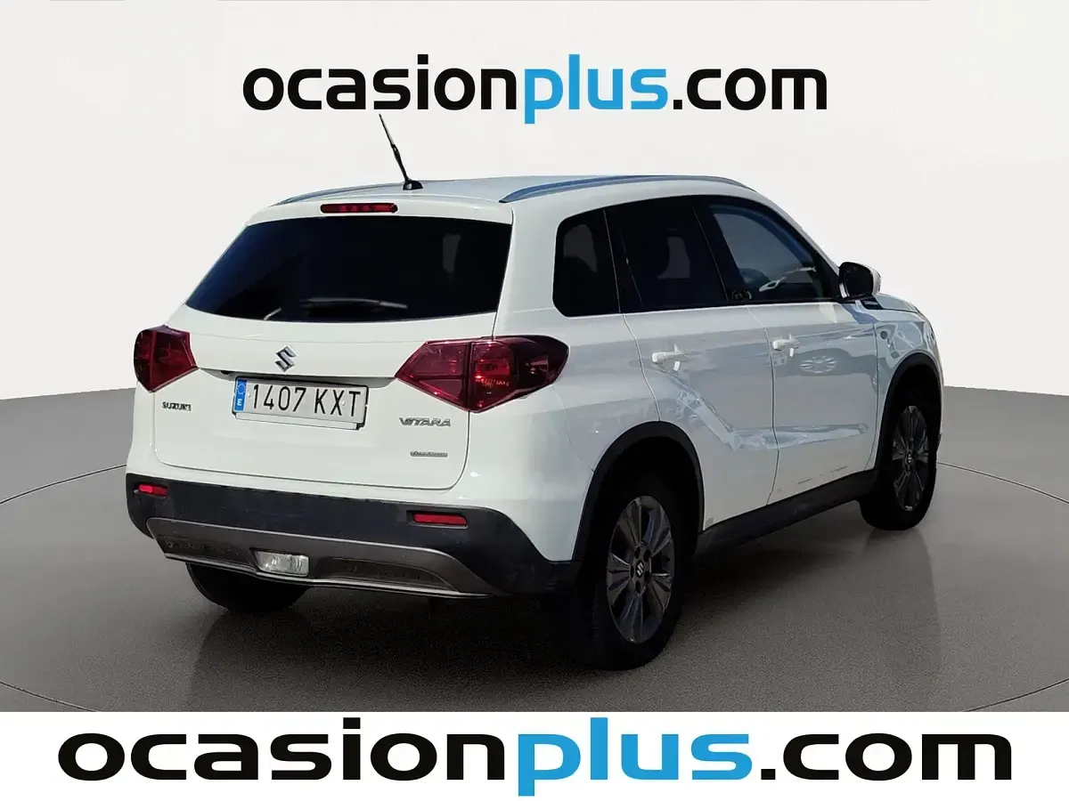 Usado Suzuki Vitara 111 CV (81 kW) 2019 Blanco SUV