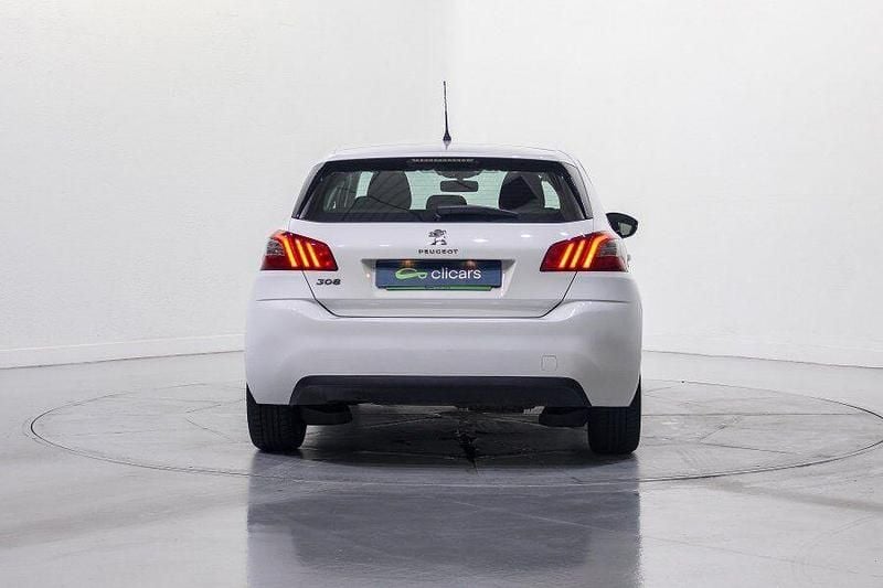 Usado Peugeot 308 Business-Line 130 CV (95 kW) 2018 Blanco Berlina