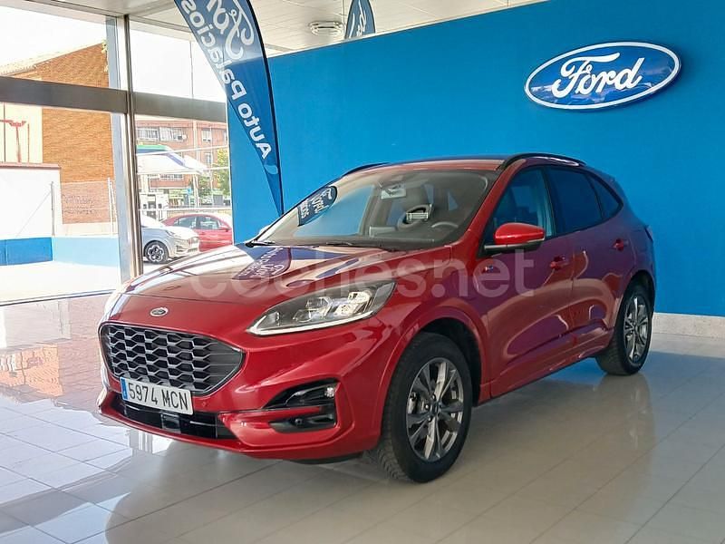 Granate Usado 2022 Ford Kuga ST-Line X SUV | 26.900 € (Precio justo) - Imagen 1/4