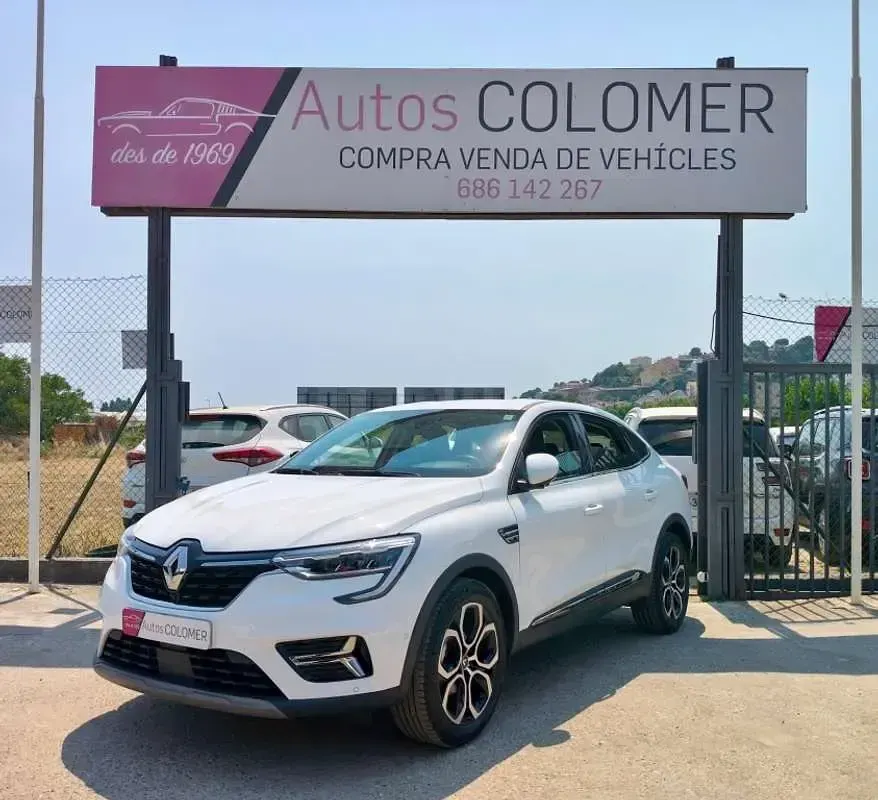 Usado Renault Arkana Techno 140 CV (102 kW) 2022 Blanco SUV