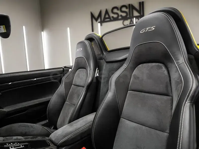 Usado Porsche 718 Boxster GTS 365 CV (268 kW) 2019 Amarillo Descapotable