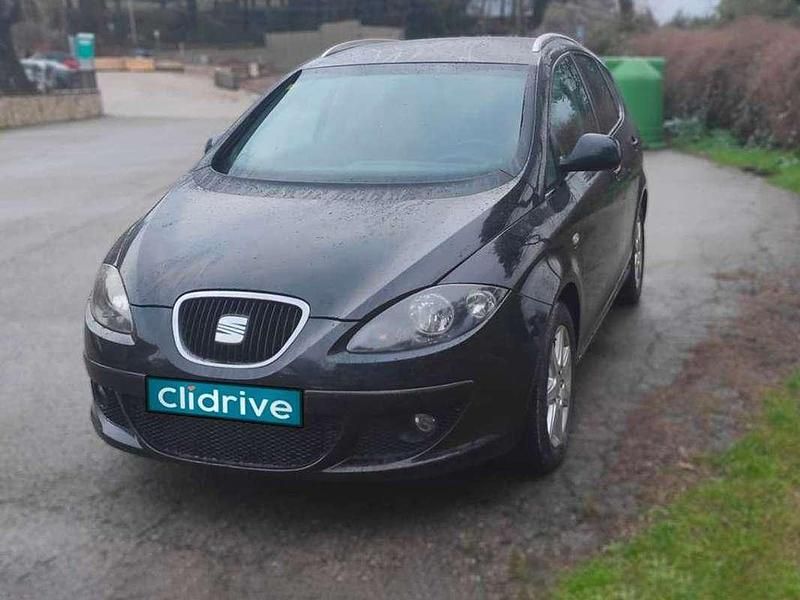 Usado Seat Altea Style 140 CV (102 kW) 2007 Negro Monovolumen