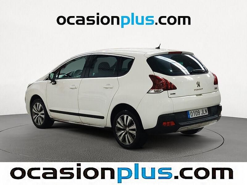 Usado Peugeot 3008 Style 120 CV (88 kW) 2016 Blanco SUV