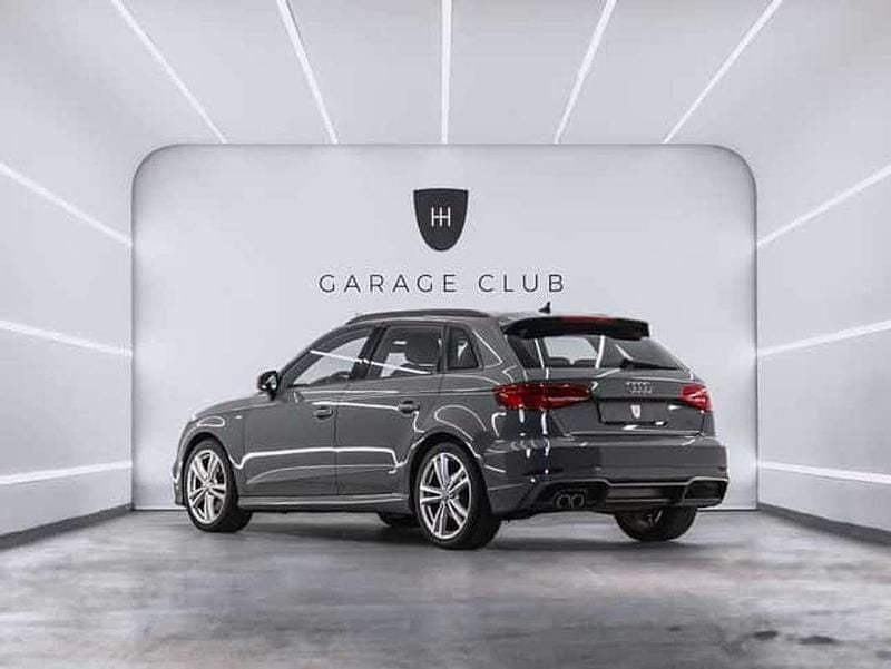 Usado Audi A3 Sportback S-Line 150 CV (110 kW) 2020 Gris Utilitario