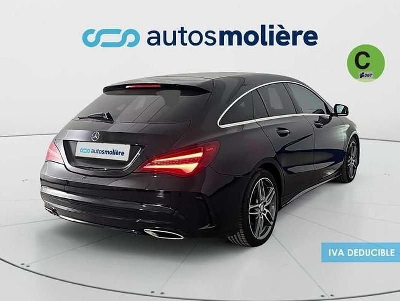 Usado Mercedes CLA200 136 CV (100 kW) 2017 Negro Familiar