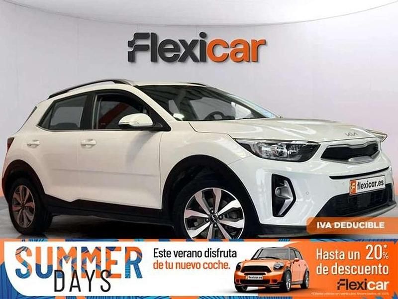 Blanco Usado 2022 Kia Stonic 2 SUV | 13.990 € (Precio justo) - Imagen 1/4