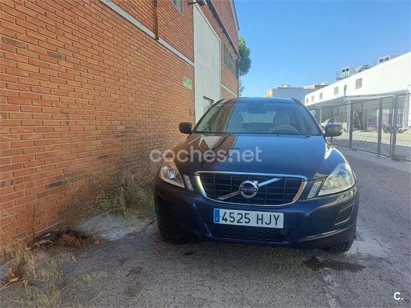 Usado Volvo XC60 Momentum 163 CV (119 kW) 2013 Azul SUV