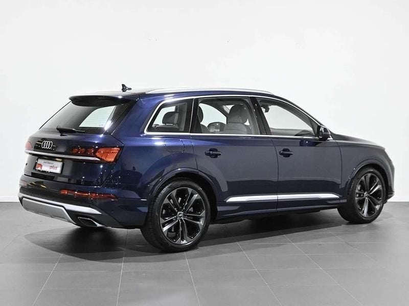 Usado Audi Q7 Advanced 394 CV (289 kW) 2024 Azul SUV