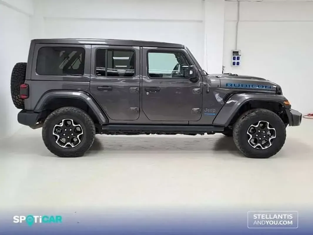 Usado Jeep Wrangler Rubicon 381 CV (280 kW) 2021 Gris SUV