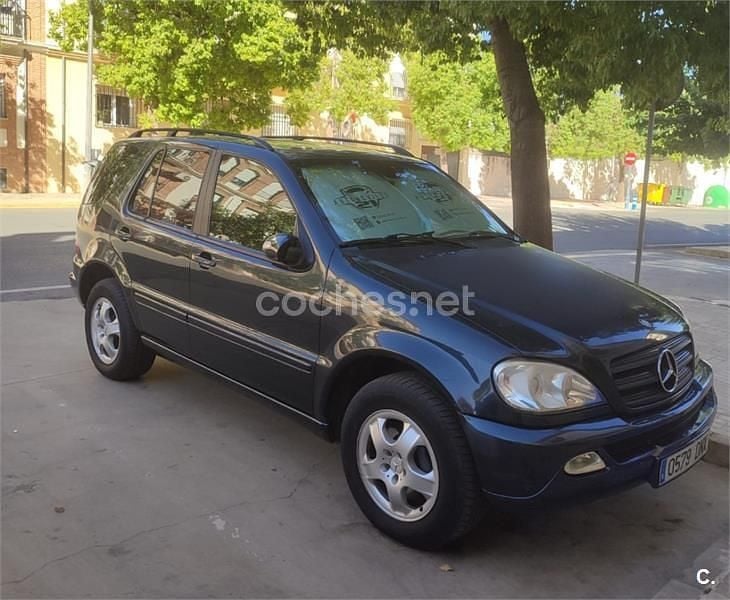 Azul Usado 2001 Mercedes ML270 SUV | 5900 € (Precio justo) - Imagen 1/4