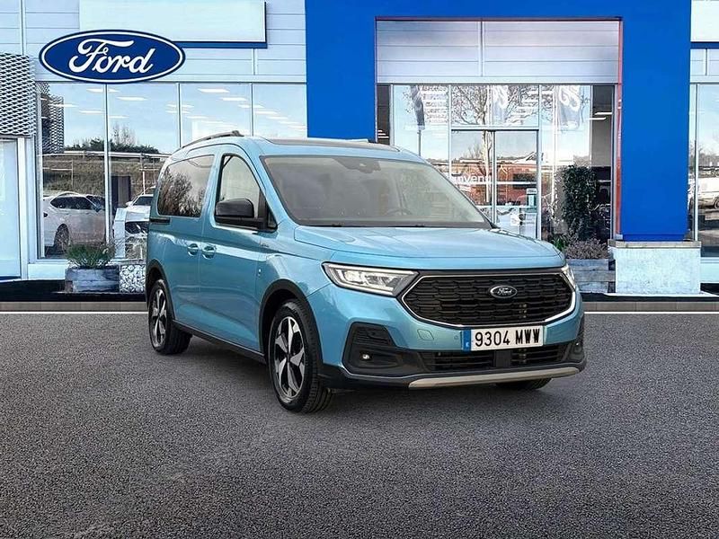 Usado Ford Tourneo Active 102 CV (75 kW) 2024 Van