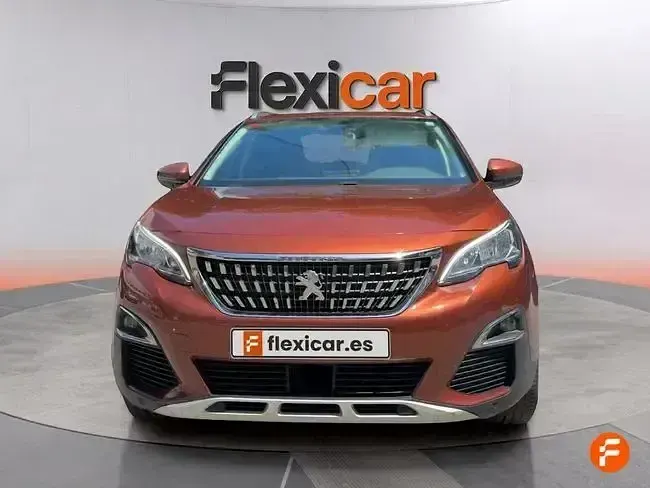 Usado Peugeot 3008 Active 130 CV (95 kW) 2017 Marrón SUV