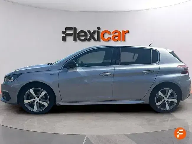 Usado Peugeot 308 GT-line 130 CV (95 kW) 2019 Gris Berlina