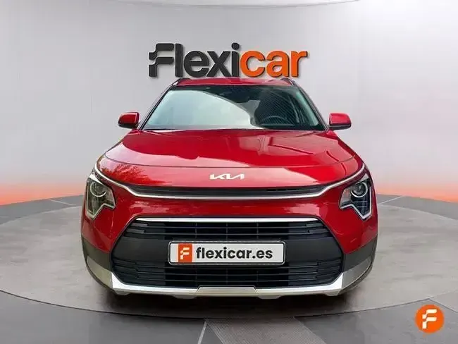 Usado Kia Niro 141 CV (103 kW) 2024 Rojo SUV