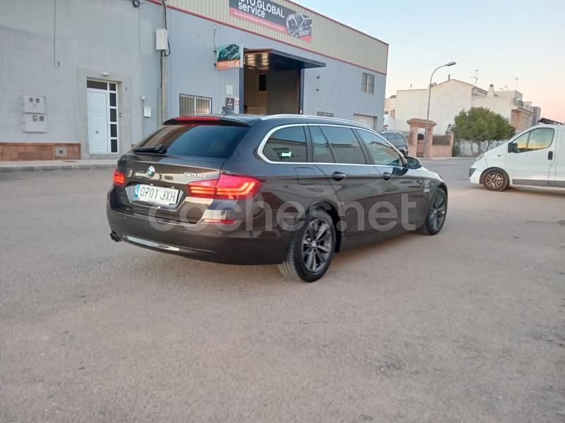 Usado BMW 520 Gran Turismo 184 CV (135 kW) 2017 Gris / plata Berlina