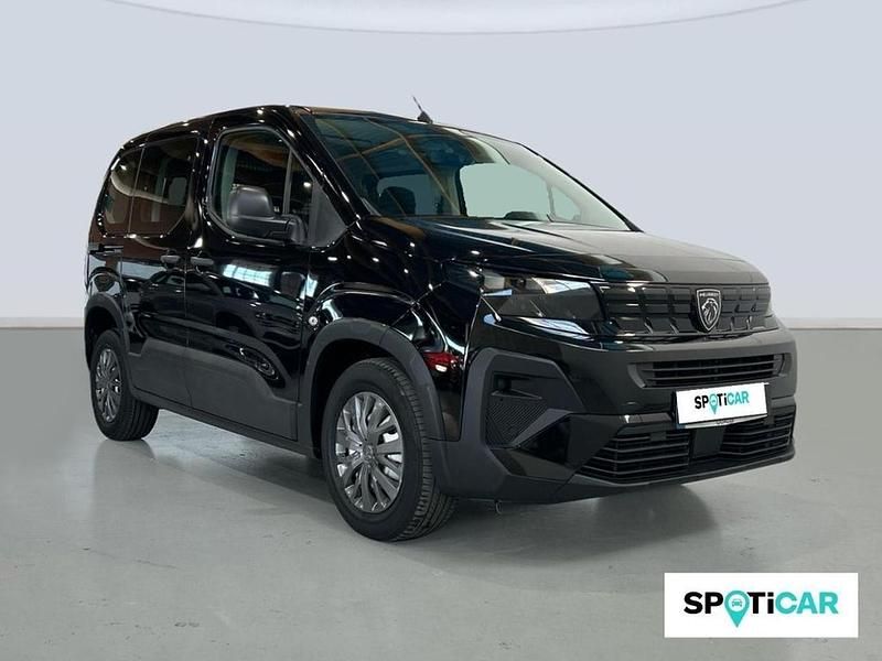 Usado Peugeot Rifter Business-Line 100 CV (73 kW) 2024 Monovolumen