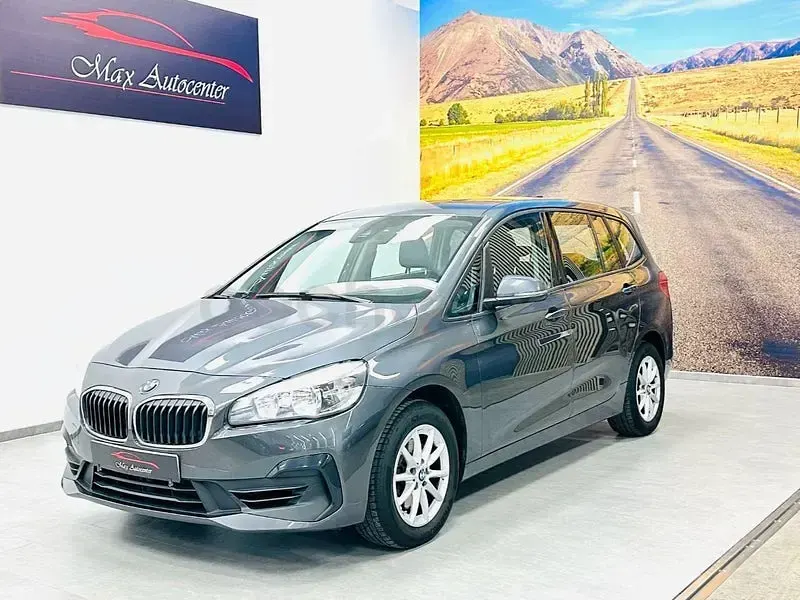 Usado BMW 218 140 CV (102 kW) 2020 Gris / plata Familiar