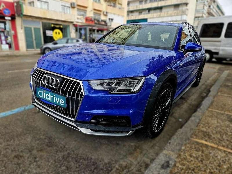 Usado Audi A4 Allroad Premium 252 CV (185 kW) 2018 Azul Familiar