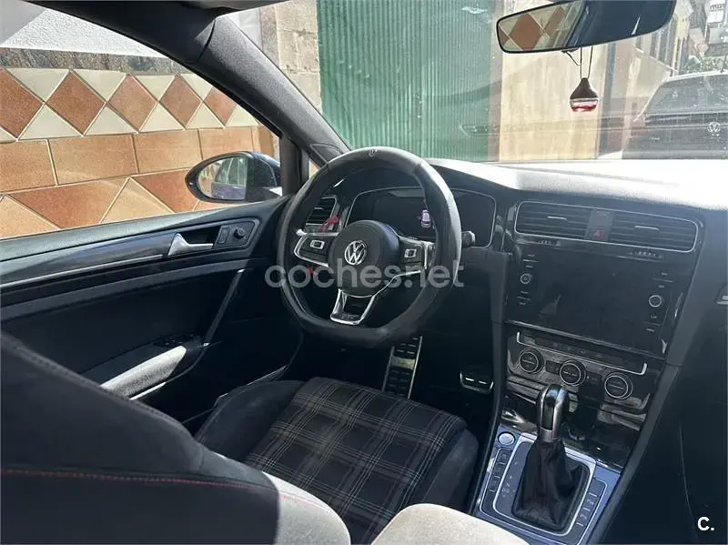 Usado VW Golf VII GTI 245 CV (180 kW) 2019 Azul Berlina